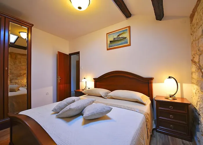 Antique Apartment Arsenale