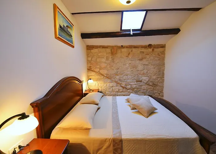 Antique Apartment Arsenale